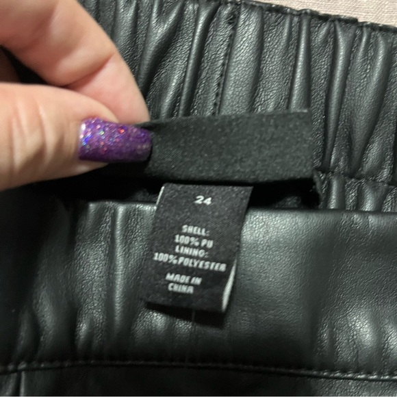 NWT Lane Bryant Faux Leather Extra Wide Leg Pants Plus Size 24 Elastic Black - Picture 7 of 8